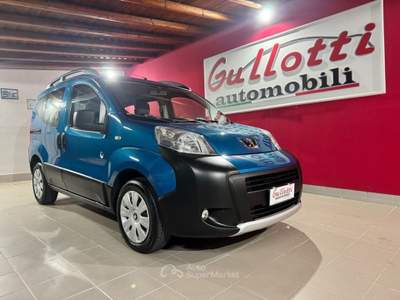 Peugeot Bipper Tepee 1.3 HDi 75 FAP Outdoor Blu/Azzurro usata Bronte