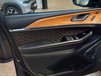Jeep Grand Cherokee 2.0 PHEV ATX 4xe Summit Reserve Nero usata Torino