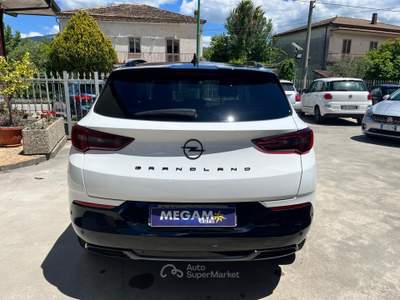 Opel Grandland Grandland 1.5 Ecotec GS Line AT8 131 cv Bianco usata Sassano