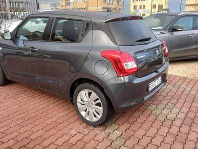 Suzuki Swift 1.2 Hybrid Grigio usata Roma