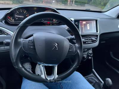 Peugeot 2008 2008 1.6 Bluehdi 100cv Active Nero usata Sassano