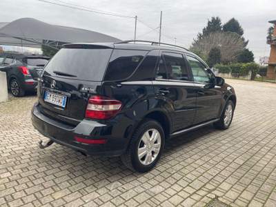 Mercedes-Benz Classe G ML 300 CDI BlueEFFICIENCY Nero usata Cittadella