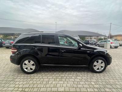 Mercedes-Benz Classe G ML 300 CDI BlueEFFICIENCY Nero usata Cittadella