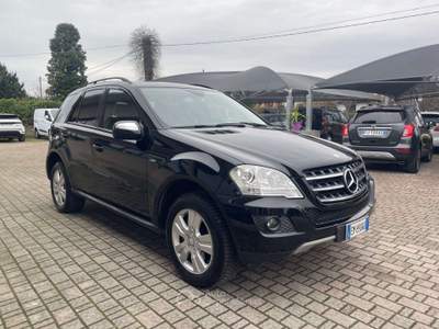 Mercedes-Benz Classe G ML 300 CDI BlueEFFICIENCY Nero usata Cittadella