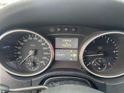 Mercedes-Benz Classe G ML 300 CDI BlueEFFICIENCY Nero usata Cittadella