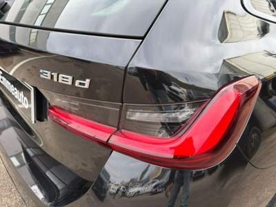 BMW Serie 3 318d 318 d 48V Nero usata LECCE