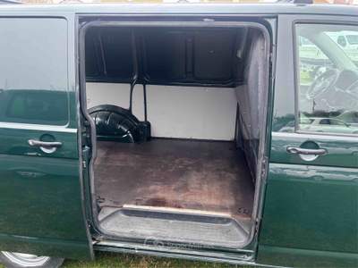 Volkswagen Transporter Furgone Verde usata COMACCHIO