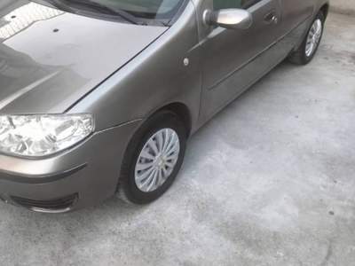 Fiat Punto unicoproprietario Beige usata Brescia