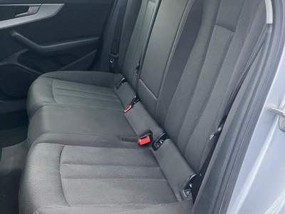 Audi A4 AVANT 2.0 TDì 150 S tronic Business Argento usata LIVORNO