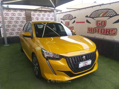 Peugeot 208 II 2019 1.2 puretech Active s PROMO. FINANZIAMENTO Giallo usata Brugherio