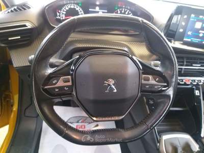 Peugeot 208 II 2019 1.2 puretech Active s PROMO. FINANZIAMENTO Giallo usata Brugherio