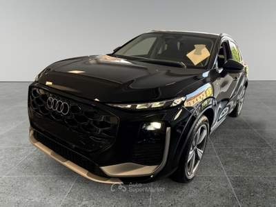 Audi Q3 TFSI 110 kW mHEV S tronic S Line edition Nero usata Varedo Audi Q3 TFSI 110 kW mHEV S tronic S Line edition Nero usata Varedo