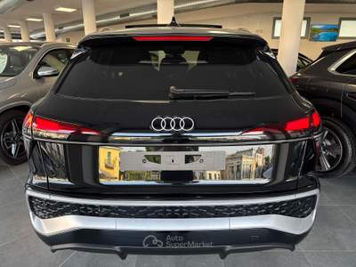 Audi Q3 TFSI 110 kW mHEV S tronic S Line edition Nero usata Varedo