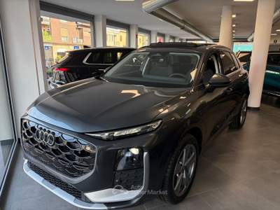 Audi Q3 TFSI 110 kW mHEV S tronic S Line edition Grigio usata Varedo