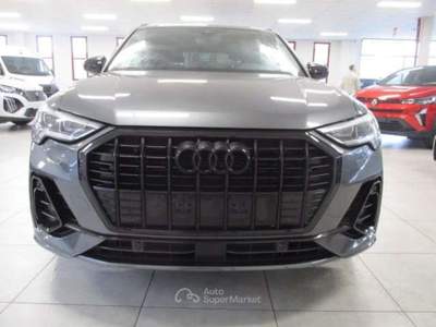Audi Q3 Q3 35 2.0 tdi Identity Black s-tronic Grigio usata Fossano