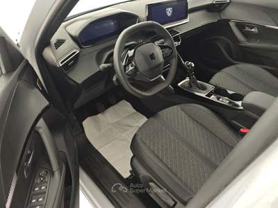 Peugeot 2008 PureTech 100 S&S Allure Bianco usata Capua