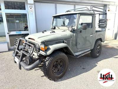 Toyota Land Cruiser BJ40 3.0 Diesel Pick-Up 4 Wheel-Drive Verde usata Cinisello Balsamo
