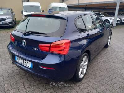 BMW Serie 1 116d d 5p. Business Blu/Azzurro usata VAREDO