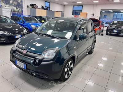 Fiat Panda 1.0 FireFly S&S Hybrid Pandina / Cross Verde usata Pieve di Soligo