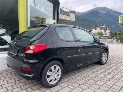 Peugeot 206 NEOPATENTATI SI Nero usata Villa di Tirano