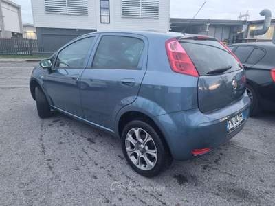 Fiat Punto Punto III 2018 5p 1.4 natural power Lounge 70cv E6 Grigio usata TREVIGLIO