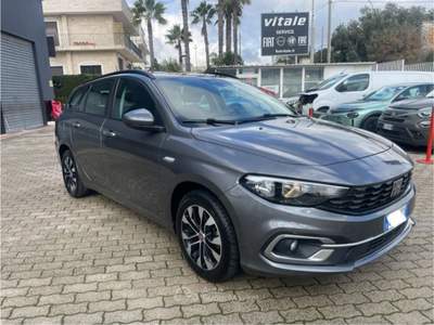 Fiat Tipo Garanzia-navigatore-cerchi diamantati-retrocamera Grigio usata Ceglie Messapica
