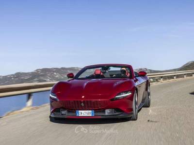Ferrari Roma Spider Argento usata Pomezia