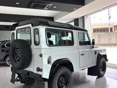 Land Rover Defender 90 2.2 TD4 2 Posti N1 Bianco usata Pomezia