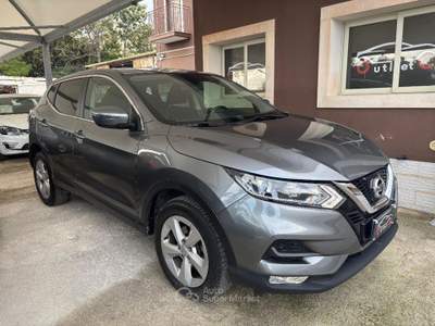 Nissan Qashqai 1.5 dCi Business Grigio usata Priolo Gargallo