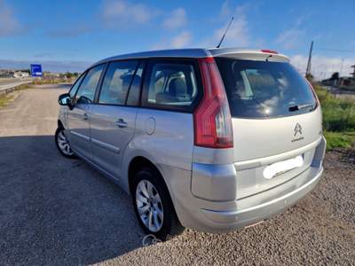 Citroen C4 Grand Picasso 1.6 HDi 110 FAP Business Argento usata Gravina in Puglia