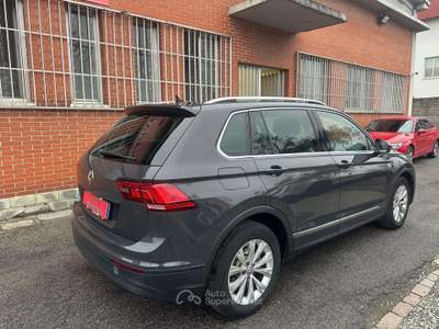 Volkswagen Tiguan 1.6 tdi Style 115cv Grigio usata Cernusco sul Naviglio