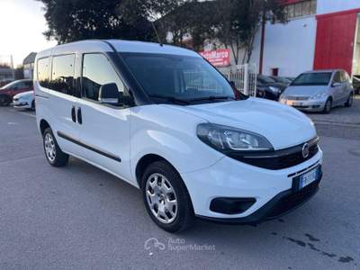 Fiat Doblò Dobl&ograve; 1.4 T-Jet Natural Power Lounge Bianco usata Follonica