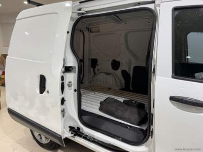 Dacia Dokker Dokker SCe 110 CV GPL Furgone Bianco usata San Michele salentino