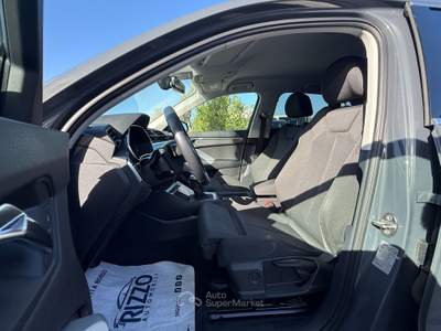 Audi Q3 150 Cv S tronic Cockpit Navi Full Led Grigio usata Mesagne
