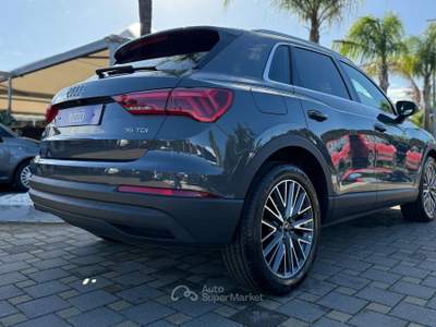 Audi Q3 150 Cv S tronic Cockpit Navi Full Led Grigio usata Mesagne