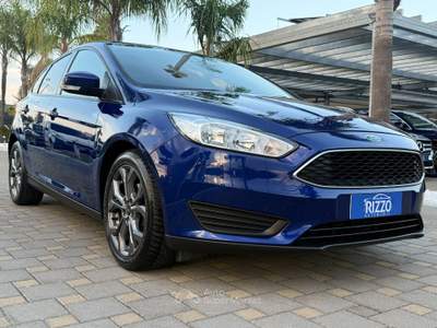 Ford Focus Titanium 5 Porte Blu/Azzurro usata Mesagne