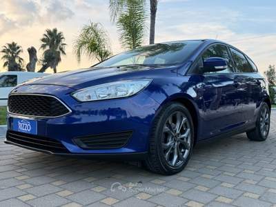Ford Focus Titanium 5 Porte Blu/Azzurro usata Mesagne