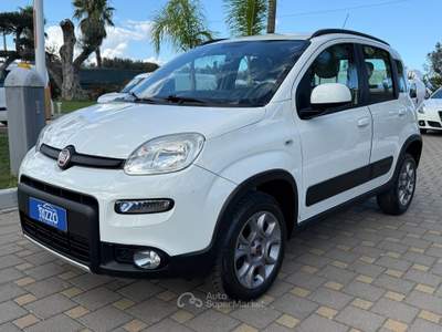 Fiat Panda 1.3MJT 95CV 4X4 CROSS PELLE Bianco usata Mesagne