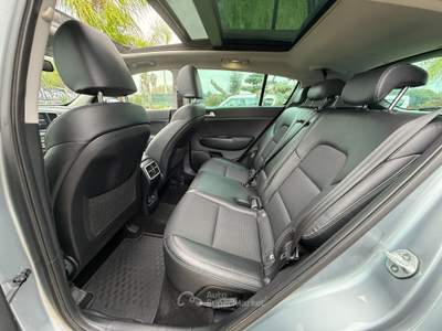 Kia Sportage 115 CV 2WD TETTO CAMERA NAVI LED Bianco usata Mesagne