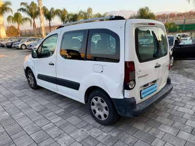 Peugeot Partner Peugeot Partner 1.6 Hdi Automatico Furgonato 3 posti Bianco usata Pompei