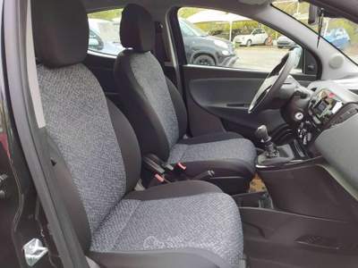 Lancia Ypsilon  - ypsilon 1.0 firefly hybrid silver s&s 70cv Nero usata Legnano