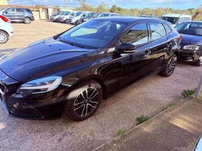 Volvo V40 V40 D2 Plus Nero usata San Michele Salentino