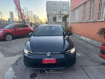 Volkswagen Golf 1.0 etsi evo Life 110cv dsg Grigio usata Cernusco sul Naviglio
