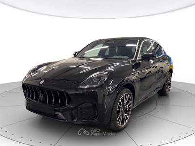 Maserati Grecale  2.0 mhev gt 300cv auto Nero usata San Zeno Naviglio