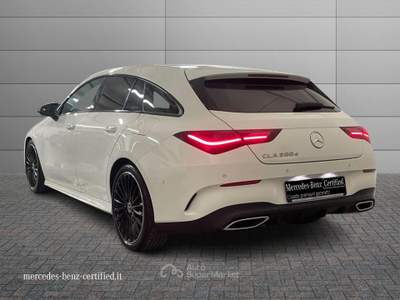 Mercedes-Benz CLA  - cla shooting brake 200 d amg line Bianco usata Montecosaro