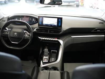 Peugeot 3008 BlueHDi 130 S&amp;S EAT8 Allure *Autocarro* Rosso usata Pozzuoli