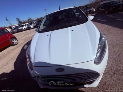 Ford Fiesta Fiesta 1.4 3p. Bz.- GPL Titanium Bianco usata San Michele Salentino