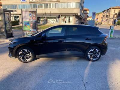 MG4 MG 4 EV Long Range 64 kWh Comfort #8431 Nero usata Bastia Umbra