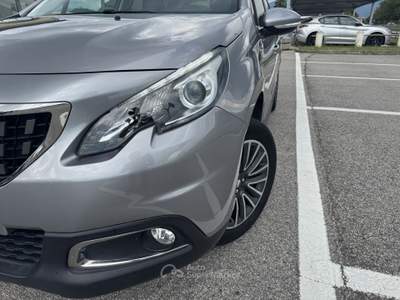 Peugeot 2008 Puretech Active 1.2 Benzina 82CV S&S Manuale Grigio usata Crocetta del Montello
