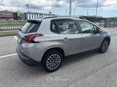 Peugeot 2008 Puretech Active 1.2 Benzina 82CV S&S Manuale Grigio usata Crocetta del Montello